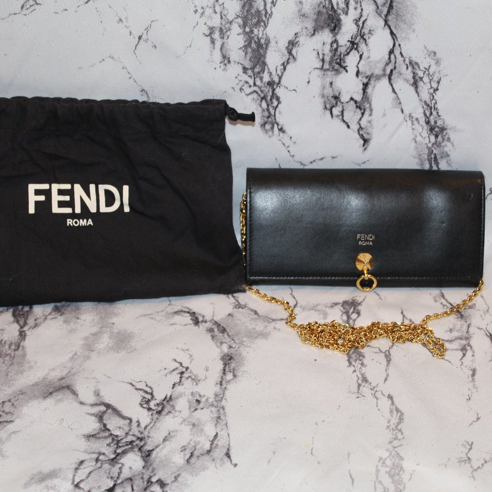 FENDI LEATHER WALLET ON CHAIN